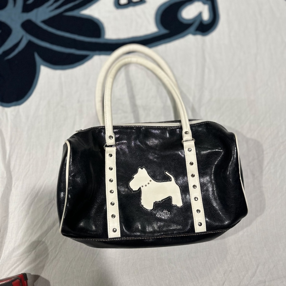 Vintage BLACK AND WHITE SCOTTIE DOG PURSE